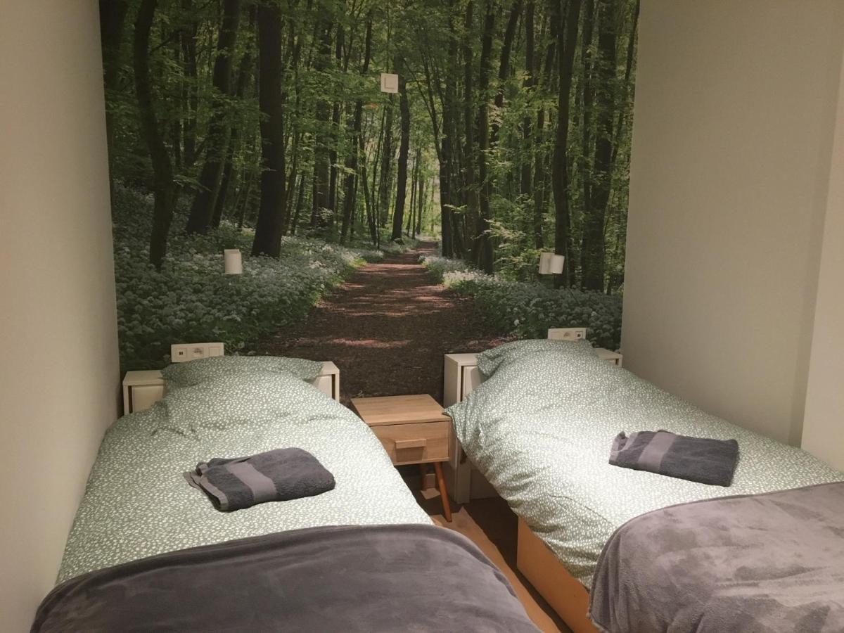 Les Cerises, Charmante Maison Au Calme Wavre Exteriör bild